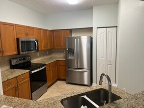 10435 Mid Town Pkwy in Jacksonville, FL - Building Photo - Building Photo