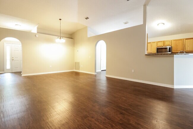 452 Hammerstone Ave in Haines City, FL - Building Photo - Building Photo