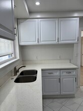 5154 Marathon St, Unit 102 in Los Angeles, CA - Building Photo - Building Photo
