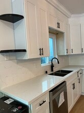 951 N Oxford Ave in Los Angeles, CA - Foto de edificio - Building Photo