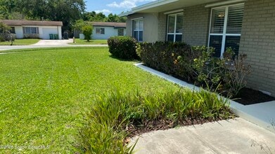 2125 Emerald Ct in Merritt Island, FL - Building Photo - Building Photo