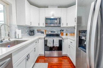 11356 Middle Ridge Ter, Unit 2 in San Diego, CA - Building Photo - Building Photo