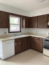 3809 34th St in Des Moines, IA - Building Photo - Building Photo