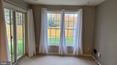 8890 Montjoy Pl in Ellicott City, MD - Building Photo - Building Photo