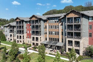 Brightview Fair Oaks in Fairfax, VA - Building Photo