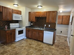 433 Hiler Rd in Columbus, OH - Building Photo - Building Photo