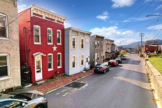 329 Bedford St in Cumberland, MD - Foto de edificio - Building Photo