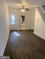 2873 Chatham St in Philadelphia, PA - Building Photo