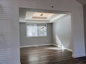 27037 111th Ct SE in Kent, WA - Building Photo - Building Photo