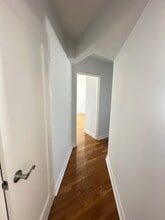 471 Merrick Rd in Rockville Centre, NY - Building Photo - Building Photo