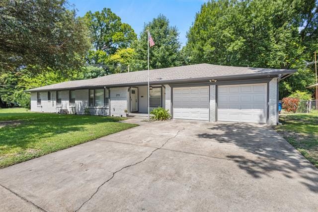 property at 2711 Santa Cruz Dr