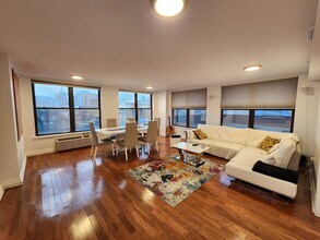 4301 Park Ave in Union City, NJ - Building Photo - Building Photo