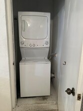3212 Strawflower Way in Greenacres, FL - Building Photo - Building Photo