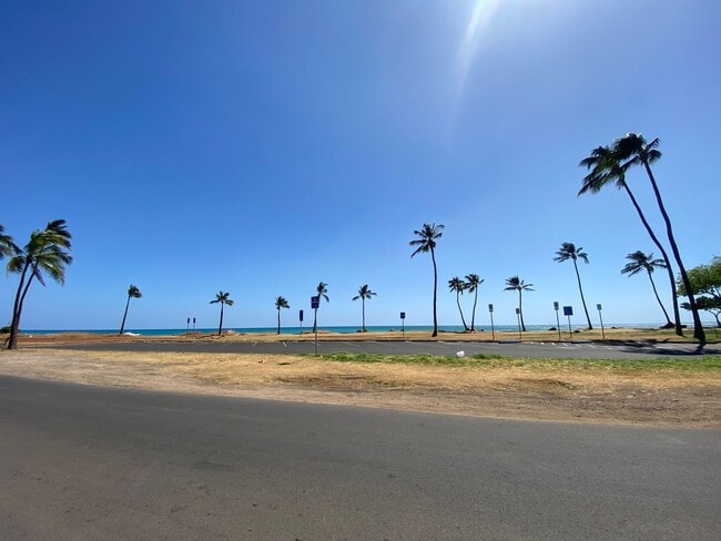 86-86 Pokai Bay St in Waianae, HI - Building Photo - Building Photo