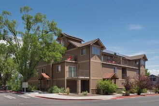 538 S Fountaine St in Flagstaff, AZ - Building Photo - Building Photo