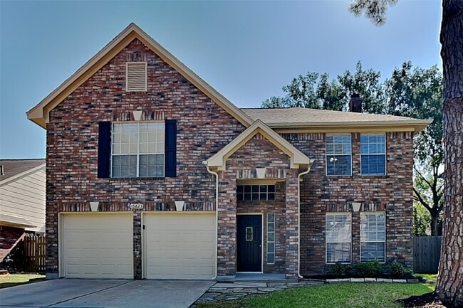 property at 16823 Scenic Gardens Dr