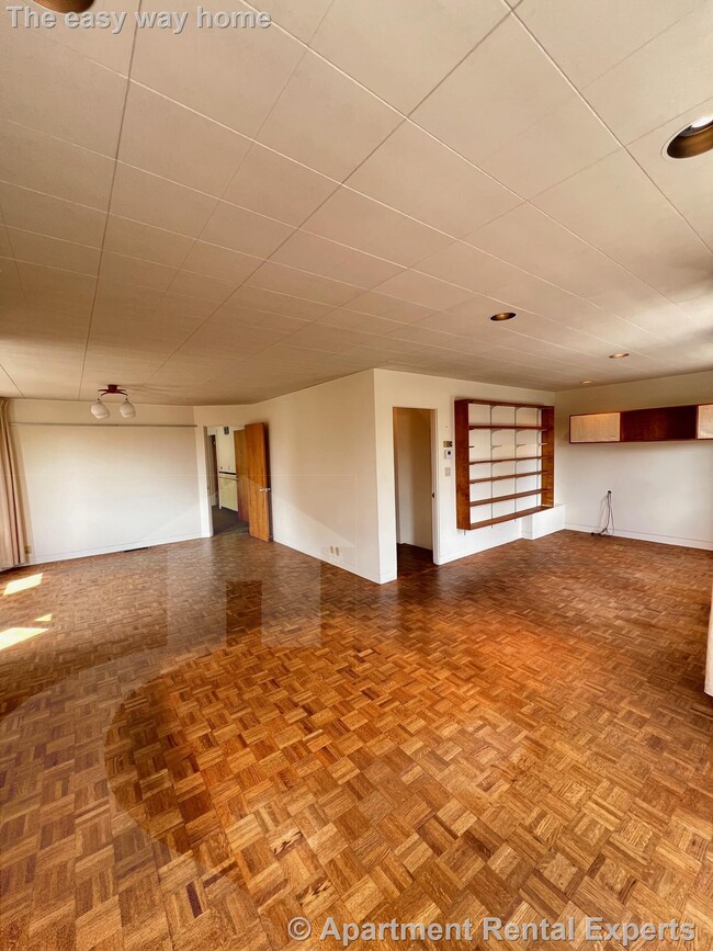 10 Packard Ave in Somerville, MA - Building Photo - Building Photo