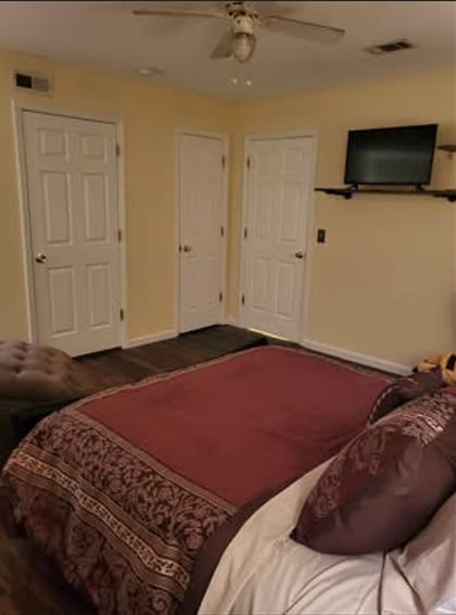 property at 4044 Boulder Pl