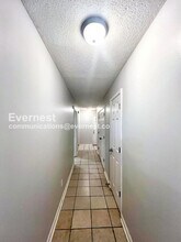 375 Blair Dr W in Southaven, MS - Building Photo - Building Photo