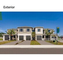 69 Bandol St in Riviera Beach, FL - Building Photo