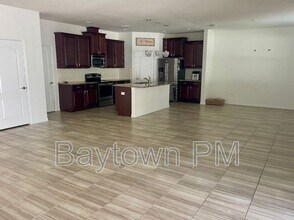 7511 S Mascotte St in Tampa, FL - Building Photo - Building Photo
