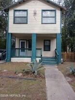 2027 W 12th St in Jacksonville, FL - Building Photo