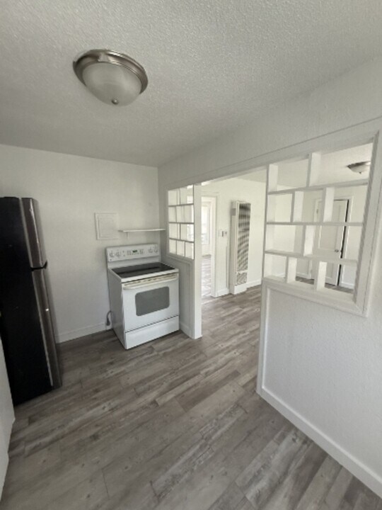 420 Water St in Center Point, IA - Building Photo