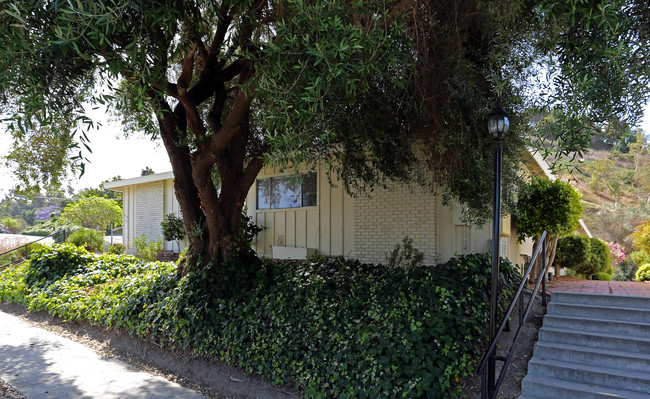2319 Skylark Dr in Oceanside, CA - Building Photo - Building Photo