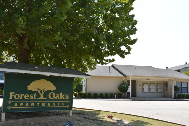 Forest Oaks Apartments in Greenwood, AR - Foto de edificio - Building Photo