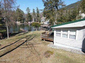 3320 Travis Point Way in Kattskill Bay, NY - Building Photo - Building Photo