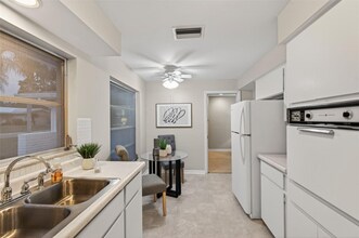 13924 Barbados Dr in Seminole, FL - Building Photo - Building Photo