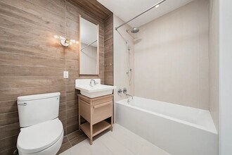 123 Melrose St in Brooklyn, NY - Building Photo - Building Photo