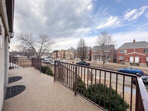 5816 Mardel Ave, Unit 1st Floor East in St. Louis, MO - Foto de edificio - Building Photo