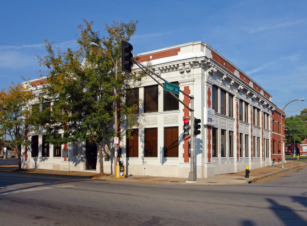 7109 S Broadway St in St. Louis, MO - Foto de edificio