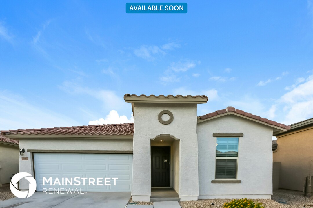 2743 W Apollo Rd in Phoenix, AZ - Building Photo