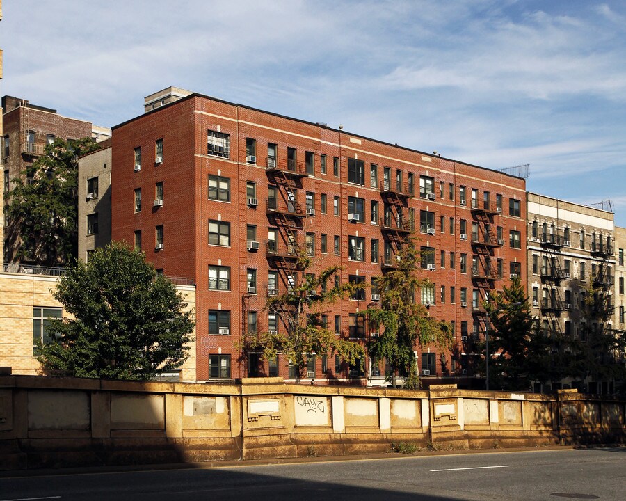 Morningside Heights in New York, NY - Building Photo