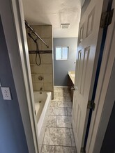 5717 La Anita Ave NW in Albuquerque, NM - Building Photo - Building Photo