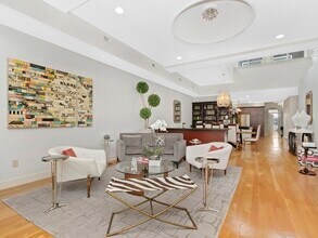 811 Boylston St in Boston, MA - Building Photo - Building Photo