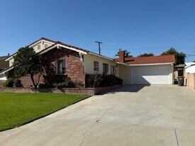 13923 Biola Ave in La Mirada, CA - Building Photo