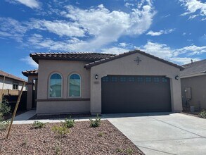 9343 W Glenrosa Ave in Phoenix, AZ - Building Photo - Building Photo