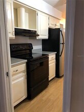 1652 Sunset Point Rd in Clearwater, FL - Building Photo - Building Photo