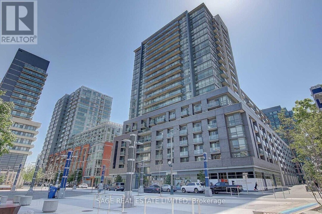 1118-68-1968 Abell St in Toronto, ON - Building Photo