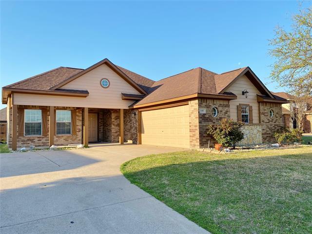 6606 Melody Hill Dr in Midlothian, TX - Building Photo