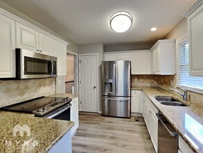 103 Creekside Dr in Dallas, GA - Building Photo - Building Photo