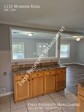 1110 McBrien Rd in Chattanooga, TN - Building Photo - Building Photo