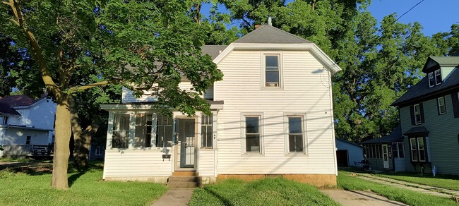 property at 90 N Hickory St