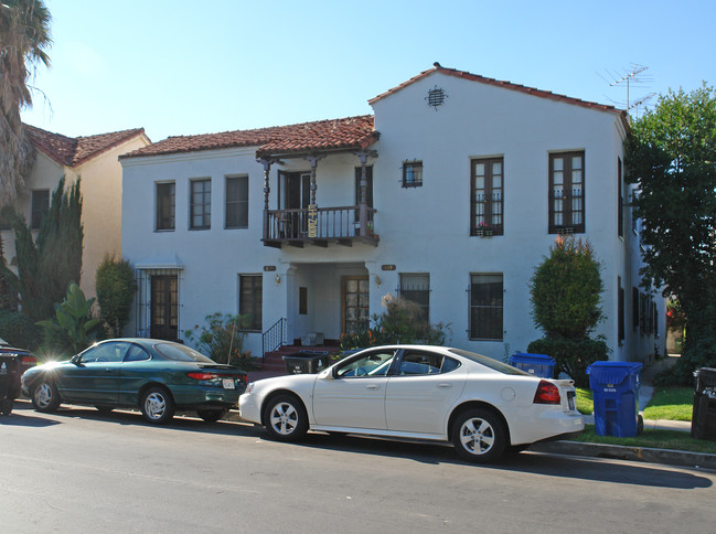 619 S Cochran Ave in Los Angeles, CA - Foto de edificio - Building Photo