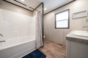 1022 Monarch Dr in Cleburne, TX - Building Photo