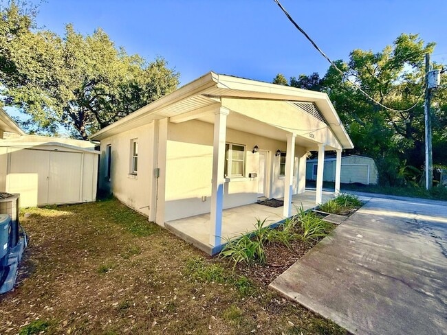 1528 41st Ave N in St. Petersburg, FL - Building Photo - Building Photo