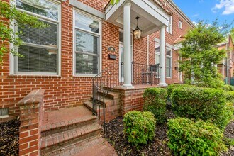 806 Manteo St in Norfolk, VA - Building Photo - Building Photo